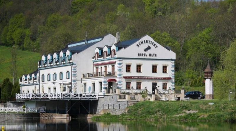 Romantický víkend u Berounky aneb malebný hotel u Karlštejna