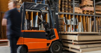 Kdy se firmám vyplatí mít sklad v Praze